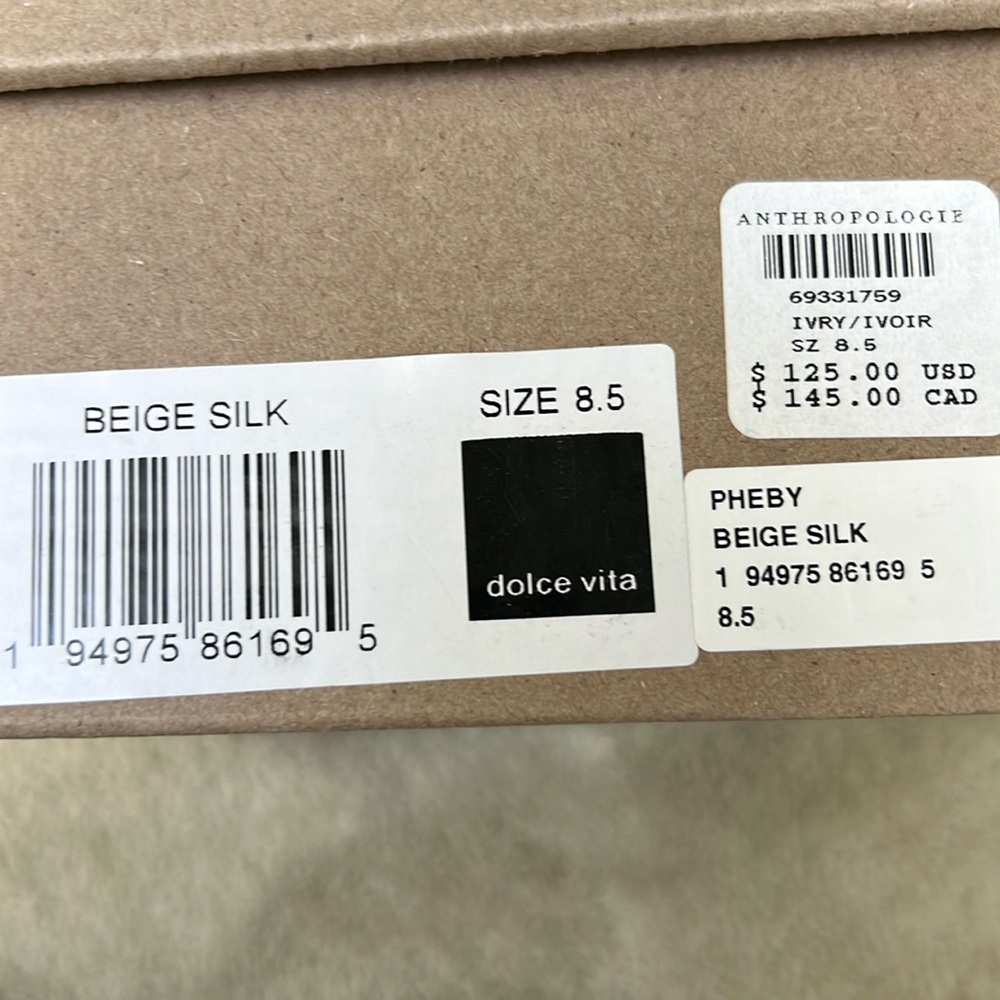 Dolce Vita Pheby sandal
